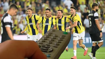 Lille - Fenerbahçe maçını veren yabancı kanallar | Lille - Fenerbahçe maçını hangi kanallar şifresiz yayınlayacak? Lille - FB maçı canlı yayın bilgisi