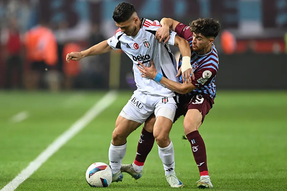 SÜPER LİG 24. HAFTA | Beşiktaş-Trabzonspor maçı ne zaman, saat kaçta, hangi kanalda?(İlk 11'ler) - 12