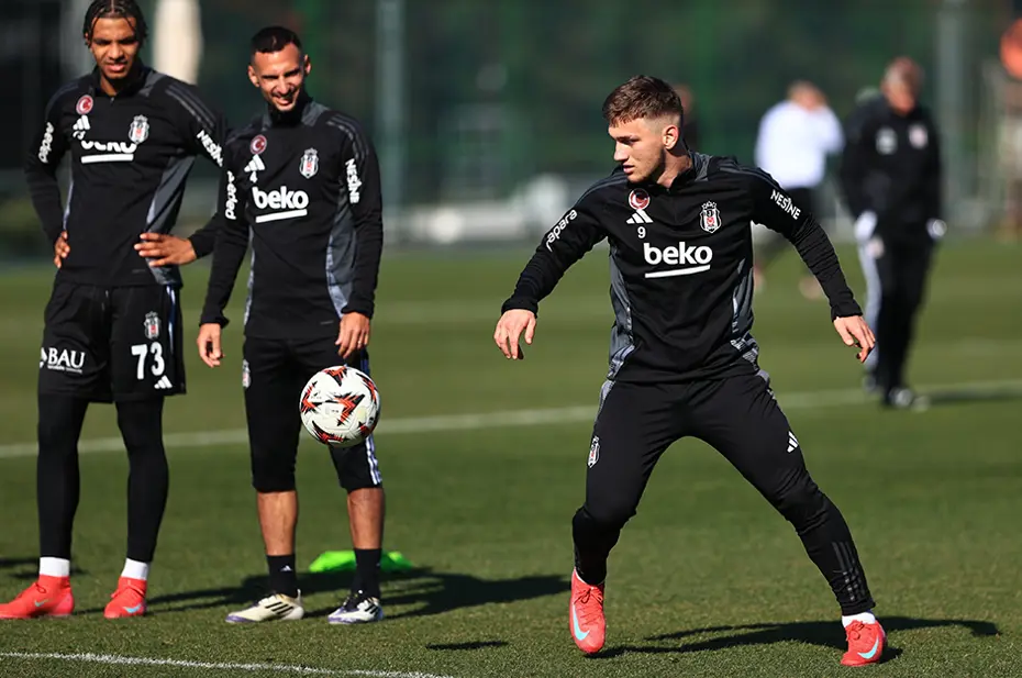 Beşiktaş'ın Süper Lig 2024-2025 sezonu fikstürü - 22 Beşiktaş'ın Süper Lig 2024-2025 sezonu fikstürü - 22