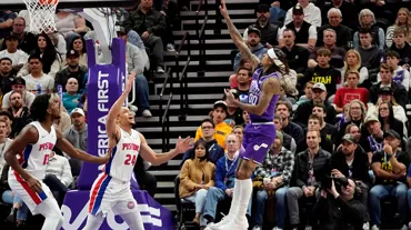 302 sayılık maçın galibi Utah Jazz oldu