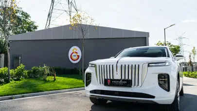 Lüks otomobil markası, Galatasaray'a sponsor oldu Lüks otomobil markası, Galatasaray'a sponsor oldu