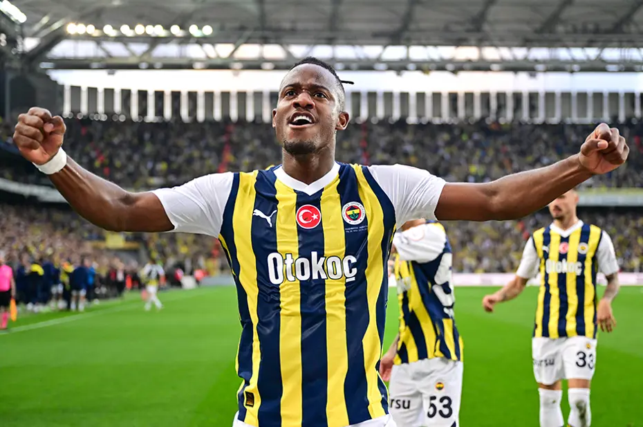 Michy Batshuayi, Fenerbahçe formasını derbide son kez giydi - 7