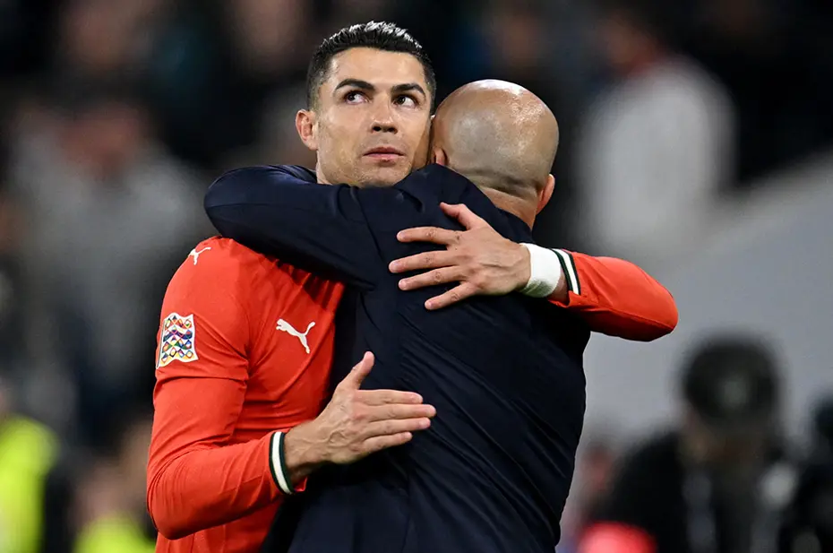 FLAŞ: Cristiano Ronaldo yeni sezonda formasını giyeceği takımı açıkladı - 2 FLAŞ: Cristiano Ronaldo yeni sezonda formasını giyeceği takımı açıkladı - 2