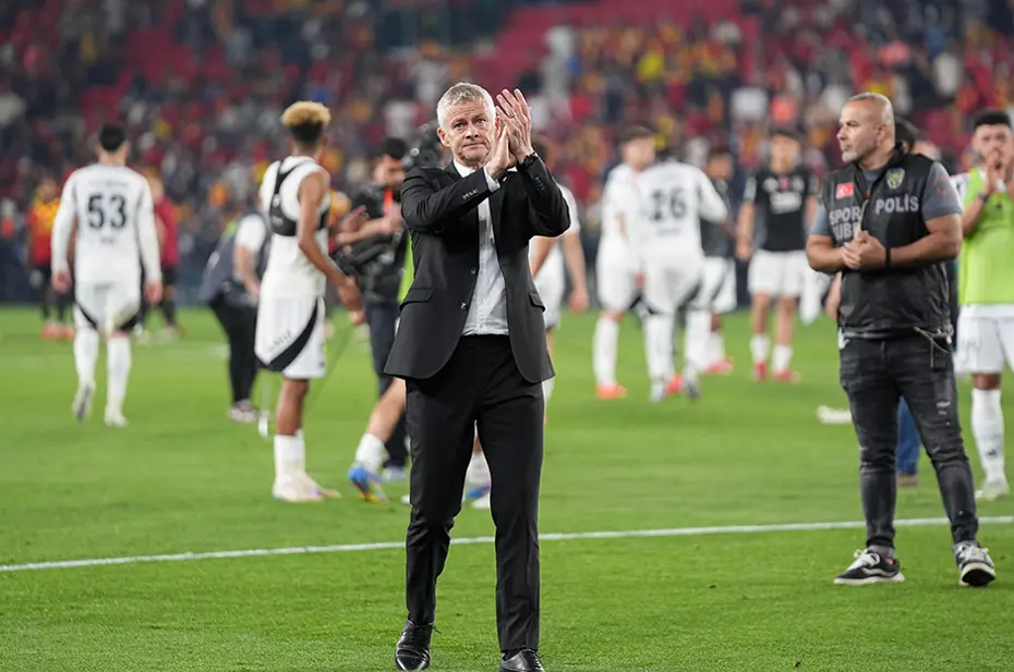 Solskjaer'den derbiye saatler kala Mourinho sözleri: "Umarım kötü gecelerinden biri olur" - 7
