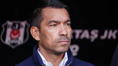 Giovanni van Bronckhorst'tan şok tavır: Bir anda olanlar oldu