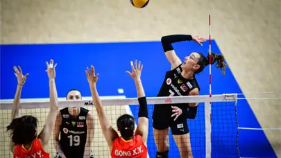 Filenin Sultanları, Çin'e mağlup oldu