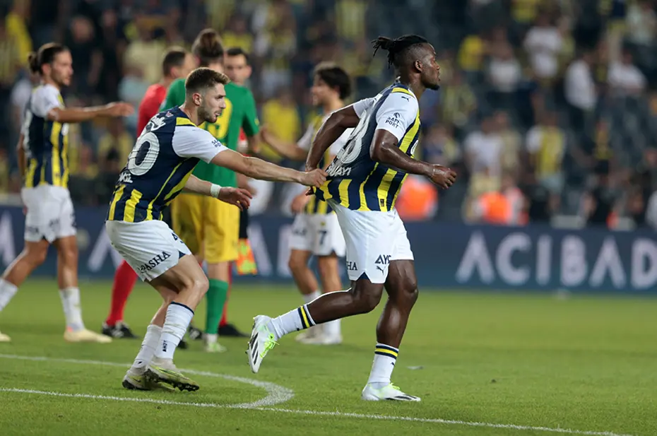 Küskün Batshuayi’ye İsmail Kartal terapisi - 3