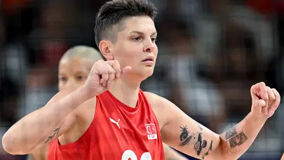 Eczacıbaşı, Ebrar Karakurt'u kadrosuna kattı