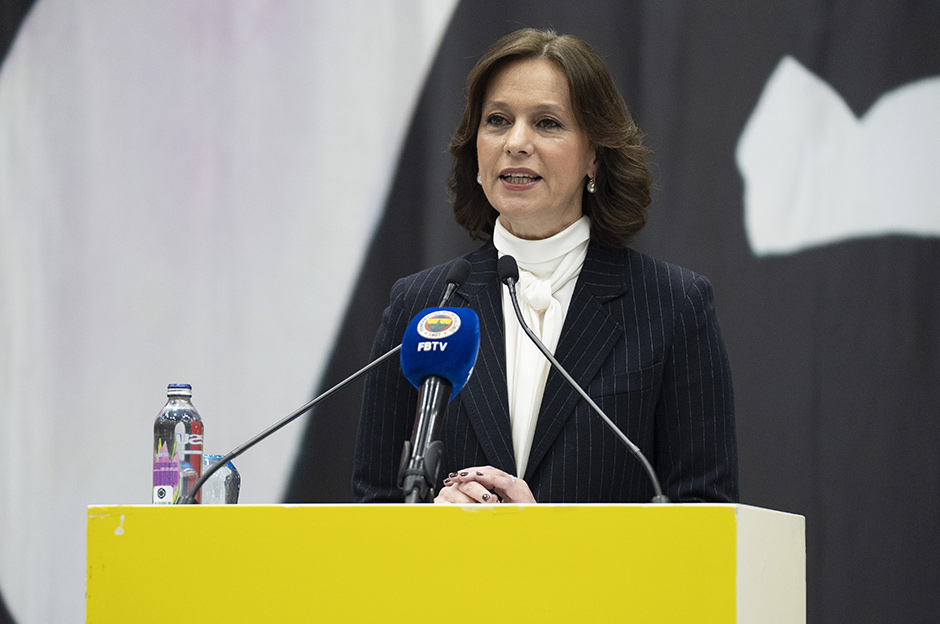 Fenerbahçe'den yapay zeka hamlesi: "Robotik dünyasına yolculuğa çıkıyoruz"