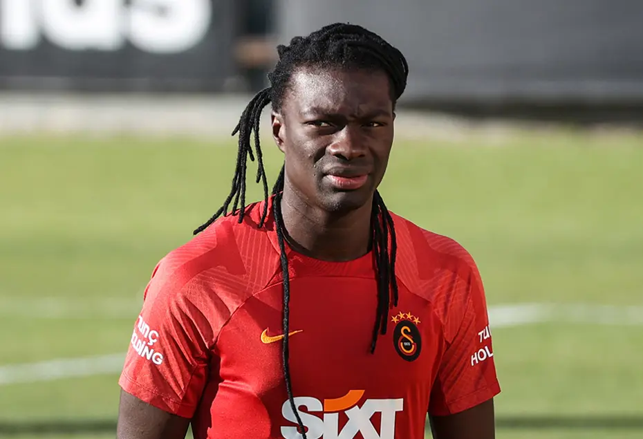 Bafetimbi Gomis'ten Mikautadze iddialarına yanıt - 1 Bafetimbi Gomis'ten Mikautadze iddialarına yanıt - 1