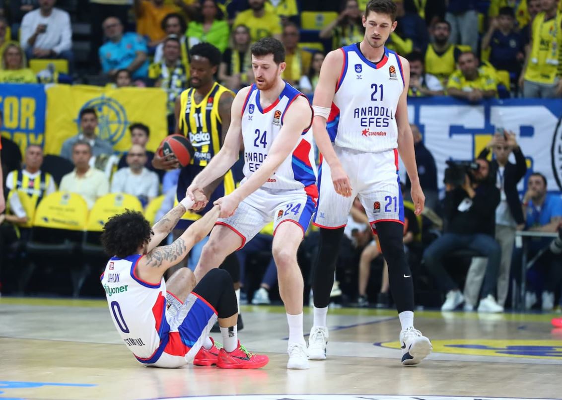 EuroLeague | Anadolu Efes - Kızılyıldız maçı ne zaman, saat kaçta ve hangi kanalda?