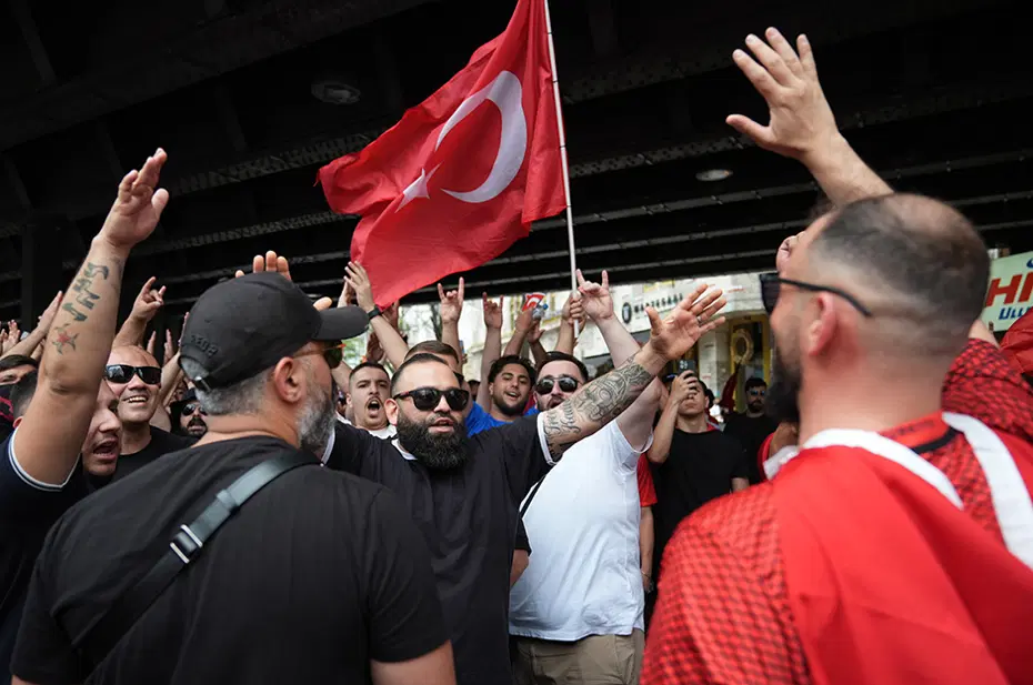Tarihi maç öncesi Berlin'de büyük coşku, A Milli Takım'a büyük destek - 13