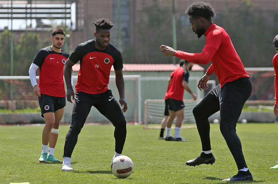 Gençlerbirliği'nde Ankara Keçiörengücü maçı hazırlıkları sürüyor