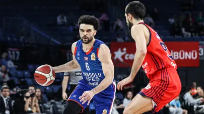 Anadolu Efes'ten iç sahada üst üste altıncı galibiyet