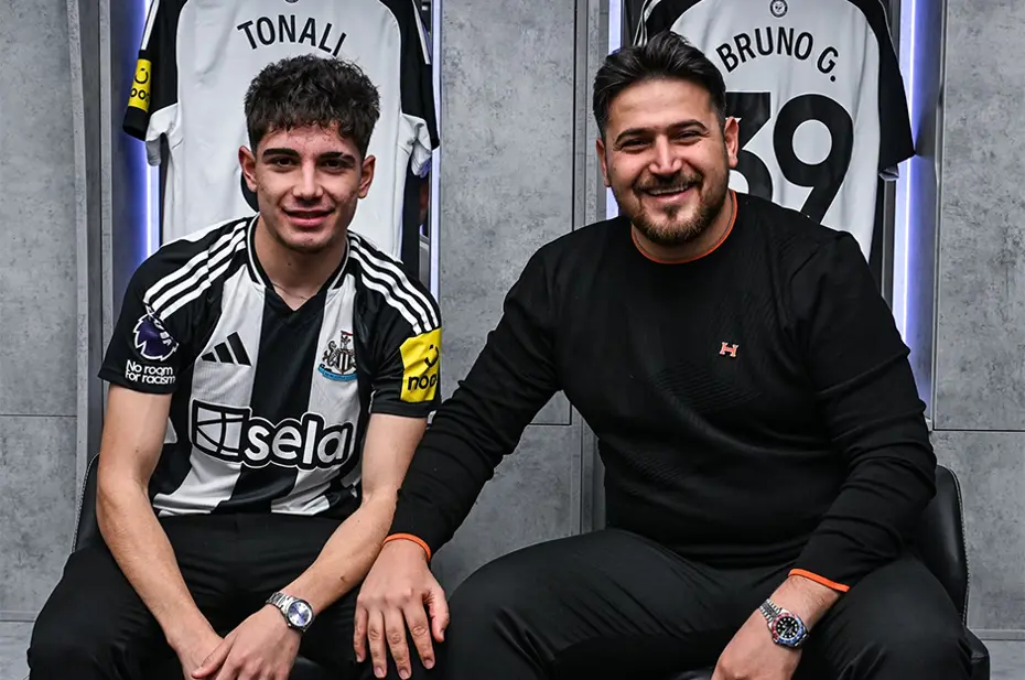 Türk futbol tarihine geçen transfer: Gençlerbirliği'nden Newcastle United'a gitti - 5