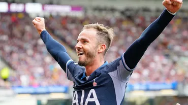 Premier Lig'de Tottenham'a çifte ödül