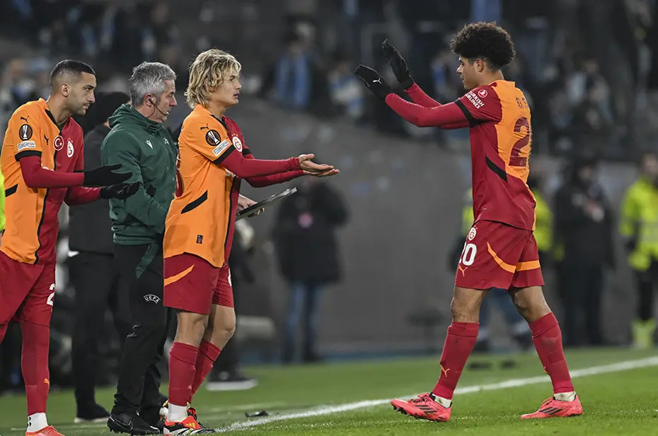 Nihat Kahveci faturayı Galatasaraylı futbolcuya kesti: "En kötü performansıydı" - 3
