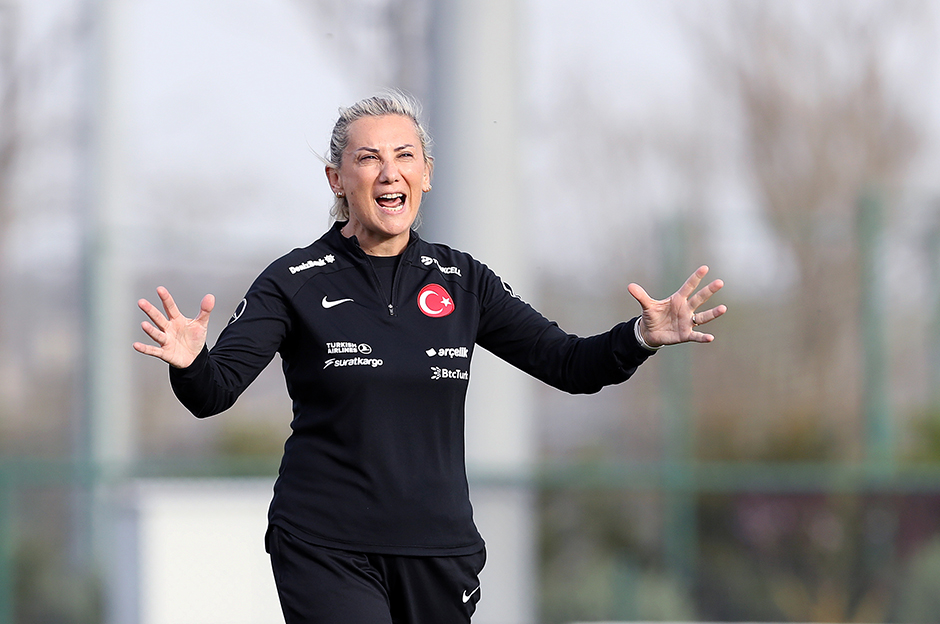 Kadın Milli Takımı'nın eleme heyecanı