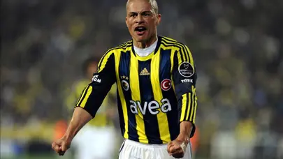 Yapay zekaya göre Fenerbahçe tarihinin en iyi ilk 11'i