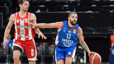 Anadolu Efes ikinci yarıda açıldı