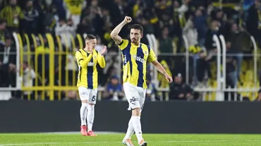 Mert Hakan Yandaş'tan Galatasaray'a gündem yaratacak gönderme