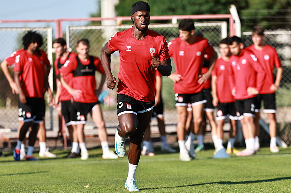 Sivasspor, Beşiktaş maçının taktiğini çalıştı