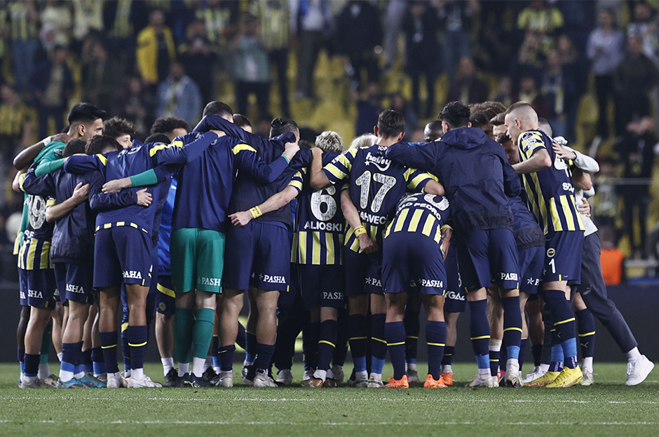 Fenerbahçe'de ayrılık olasılığı; yaklaşık 2 katını önerdiler