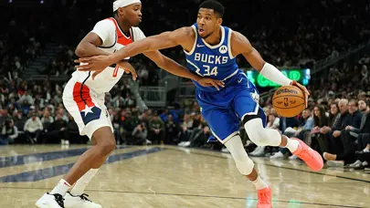 Antetokounmpo'nun tarihi maçı: Kariyerinde bir ilki başardı