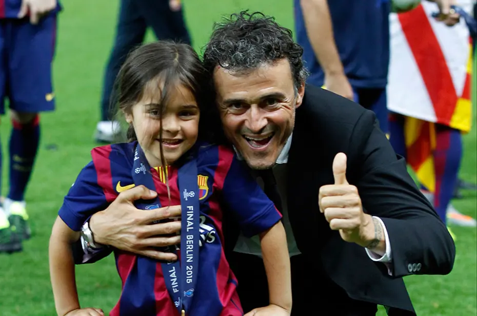 Luis Enrique, vefat eden kızına verdiği sözü tuttu: Şampiyonlar Ligi finali sonrası duygusal anlar - 4 Luis Enrique, vefat eden kızına verdiği sözü tuttu: Şampiyonlar Ligi finali sonrası duygusal anlar - 4