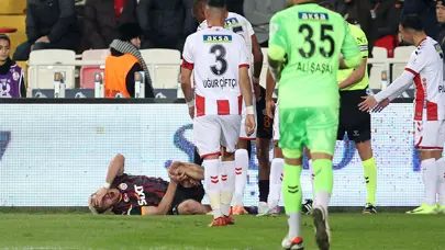 "Utanç gecesi" | Spor yazarları Sivasspor-Galatasaray maçı için ne dedi?