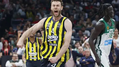 "Kap kupayı, tak yıldızı" | Sporun manşetleri