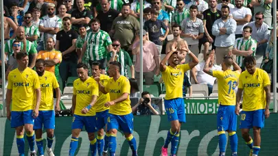 Cadiz, Türkiye'de kardeş kulüp arıyor