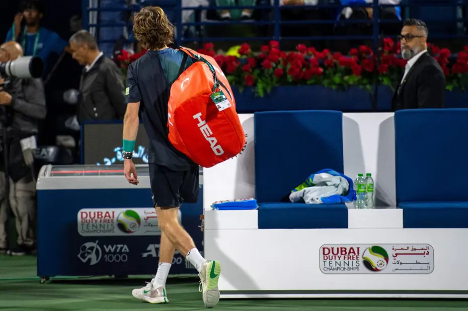 Hakeme bağırmanın faturası ağır oldu: Rus tenisçi neye uğradığını şaşırdı - 5