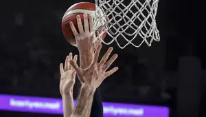 Basketbol Süper Ligi | Anadolu Efes - Fenerbahçe maçı ne zaman, saat kaçta, hangi kanalda? Basketbol Süper Ligi | Anadolu Efes - Fenerbahçe maçı ne zaman, saat kaçta, hangi kanalda?