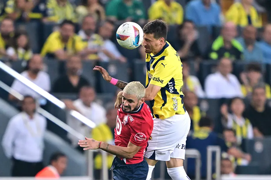 Fenerbahçe - Lille maçından kareler: Mourinho'dan Tadic sürprizi - 17 Fenerbahçe - Lille maçından kareler: Mourinho'dan Tadic sürprizi - 17