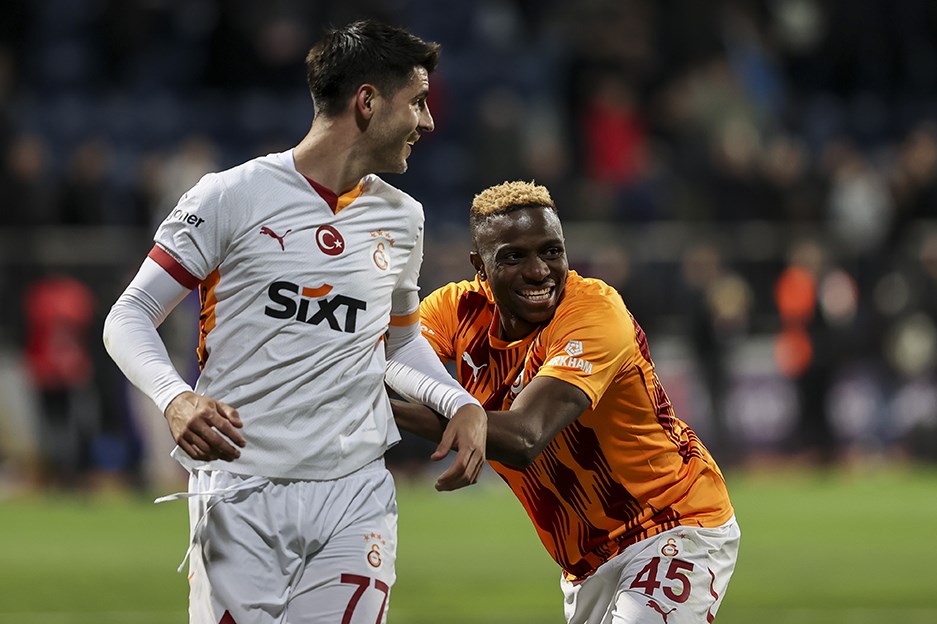 "Önümüzdeki sezon Galatasaray’ı taşıyamaz" | Spor yazarları Galatasaray için ne dedi?