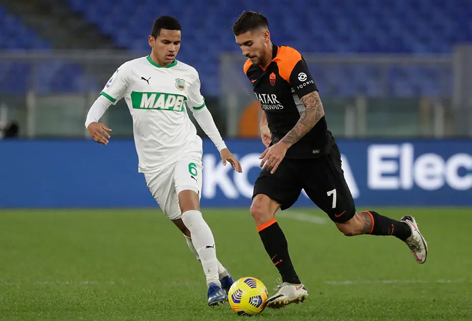 Bonservisine 17 milyon Euro ödenen sol beki Galatasaray'a yazdılar - 5