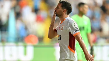 Galatasaraylı futbolculardan galibiyet yorumu: "Reaksiyon göstermemiz gerekiyordu"