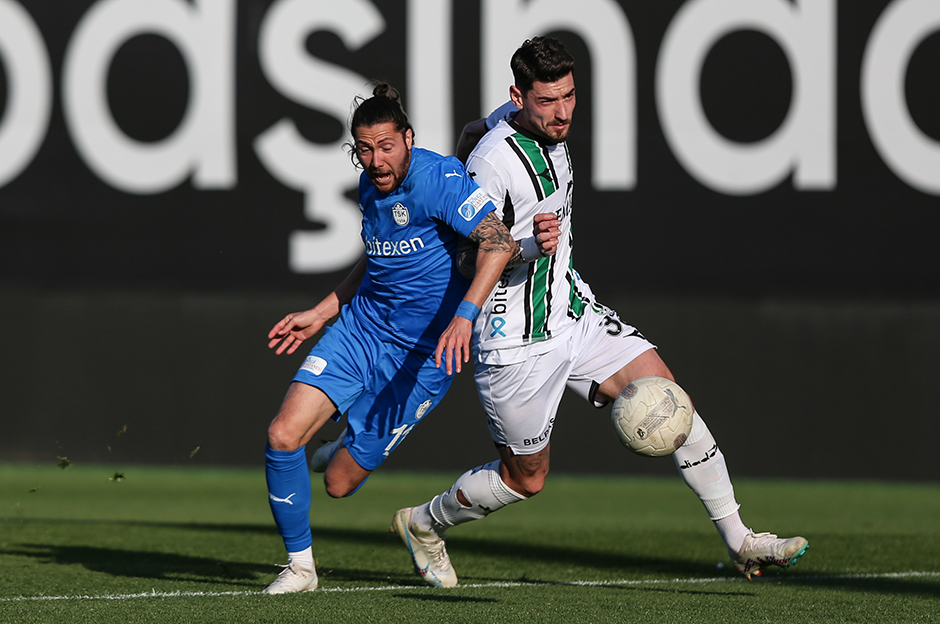 Sakaryaspor, İstanbul'dan 3 puanla dönüyor