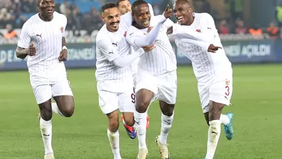 Hatayspor'un 406 günlük hasreti Trabzon'da sona erdi