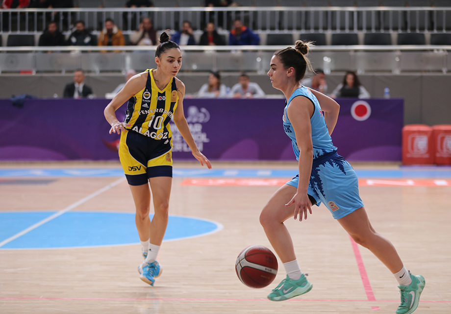 Fenerbahçe Alagöz Holding'ten 126 sayılık galibiyet