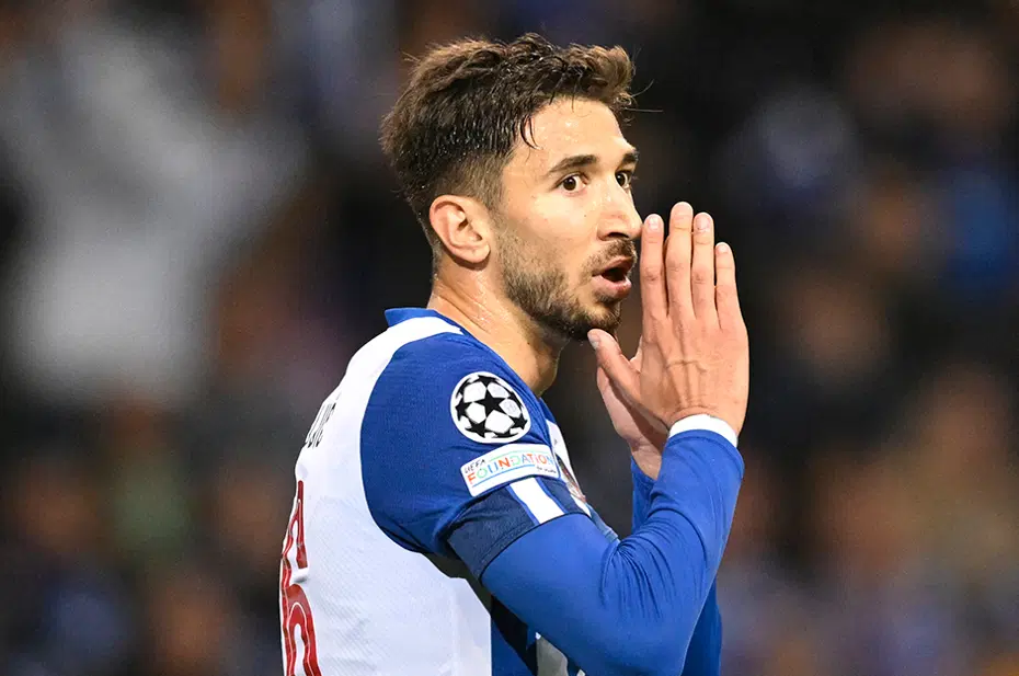 "Adana Demirspor, eski Galatasaraylı ile anlaştı" | Transfer Hattı - 4