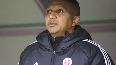 Aurelio'dan mağlubiyet yorumu: "İlk golü bulsaydık sonuç farklı olurdu"