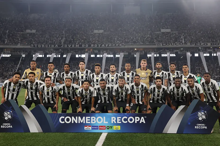 Dünyanın en iyi takımları | Fenerbahçe'den büyük yükseliş: 35 sıra gerileyen Süper Lig devi - 12