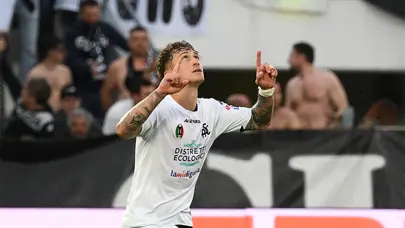 Beşiktaş'ta Keny Arroyo'nun ardından bir transfer daha: Orta saha adayları belirlendi