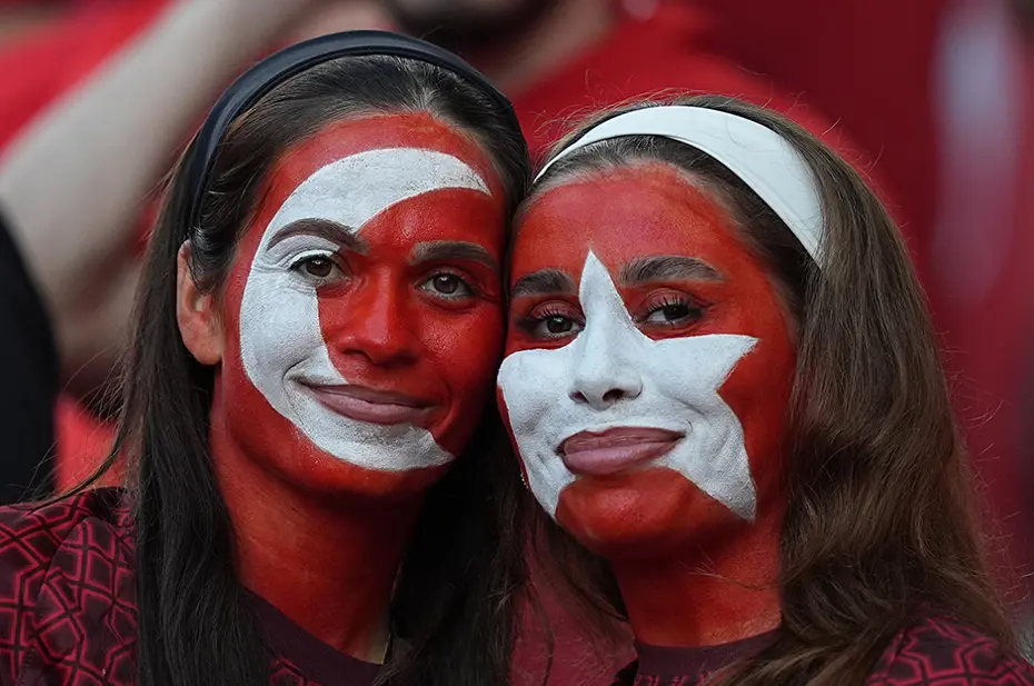 Merih Demiral sahaya çıktı: Taraftarlardan büyük destek - 12