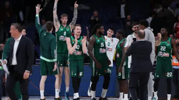 Rekorlarla gelen zafer: Ergin Ataman'ın Panathinaikos'u seride durumu eşitledi