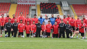 Ampute Milli Futbol Takımı geri düştüğü maçta Özbekistan'a fark attı