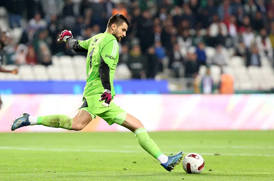 Derbi öncesi Burak Yılmaz'ı zorlayan detay - 2