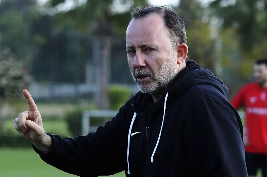 Sergen Yalçın, Galatasaray için felaket senaryosu çizdi: "Büyük sıkıntı" - 3